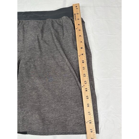 Lululemon T.H.E. Short Linerless 9” Men’s L Gray Gym Workout - Picture 10 of 12